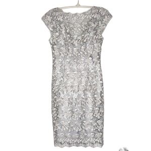 CHETTA B Sheath Dress Gray/Silver Floral Lace size 2